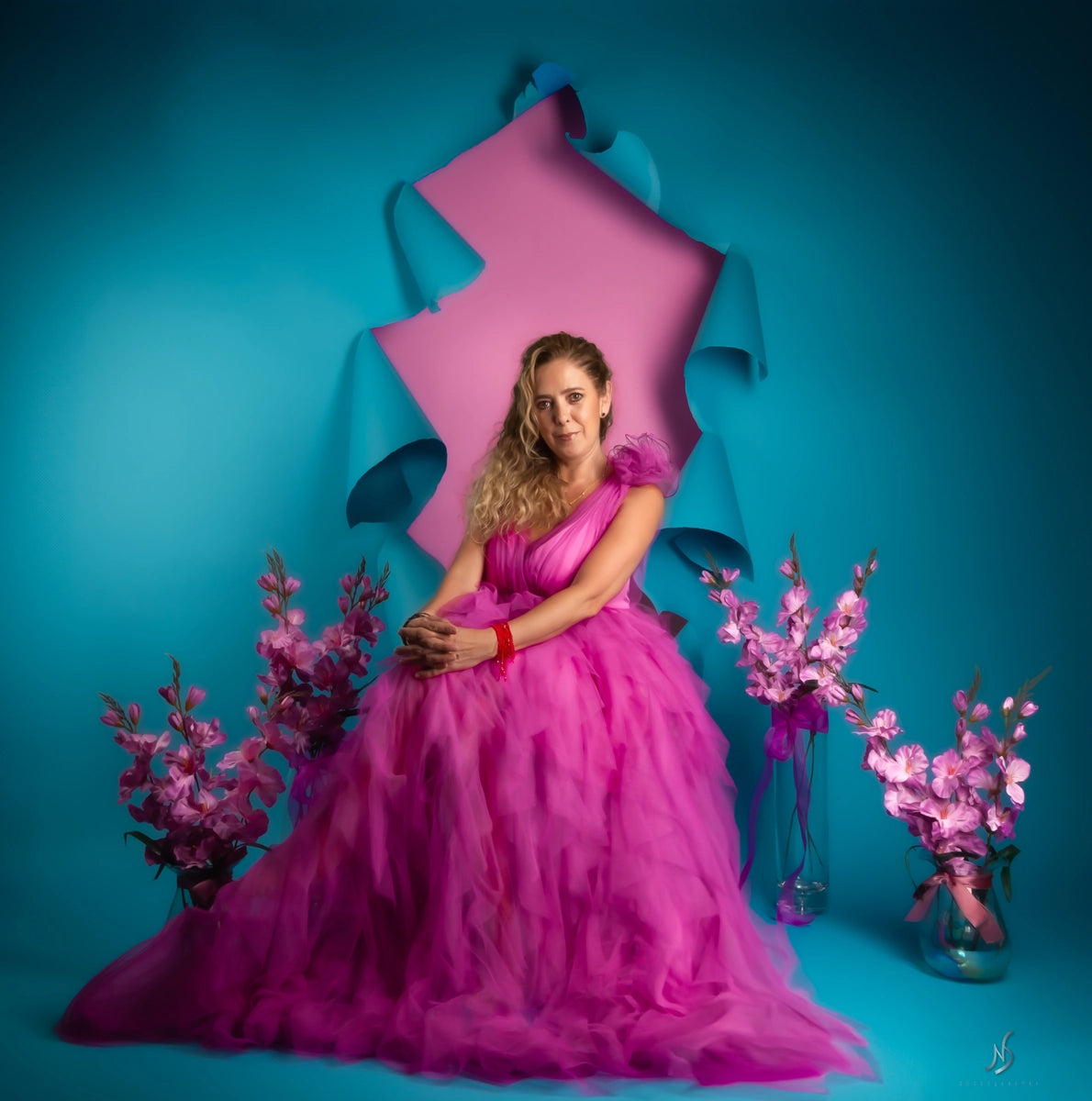 Kate Carnation Pink Seamless Paper Backdrop for Photography