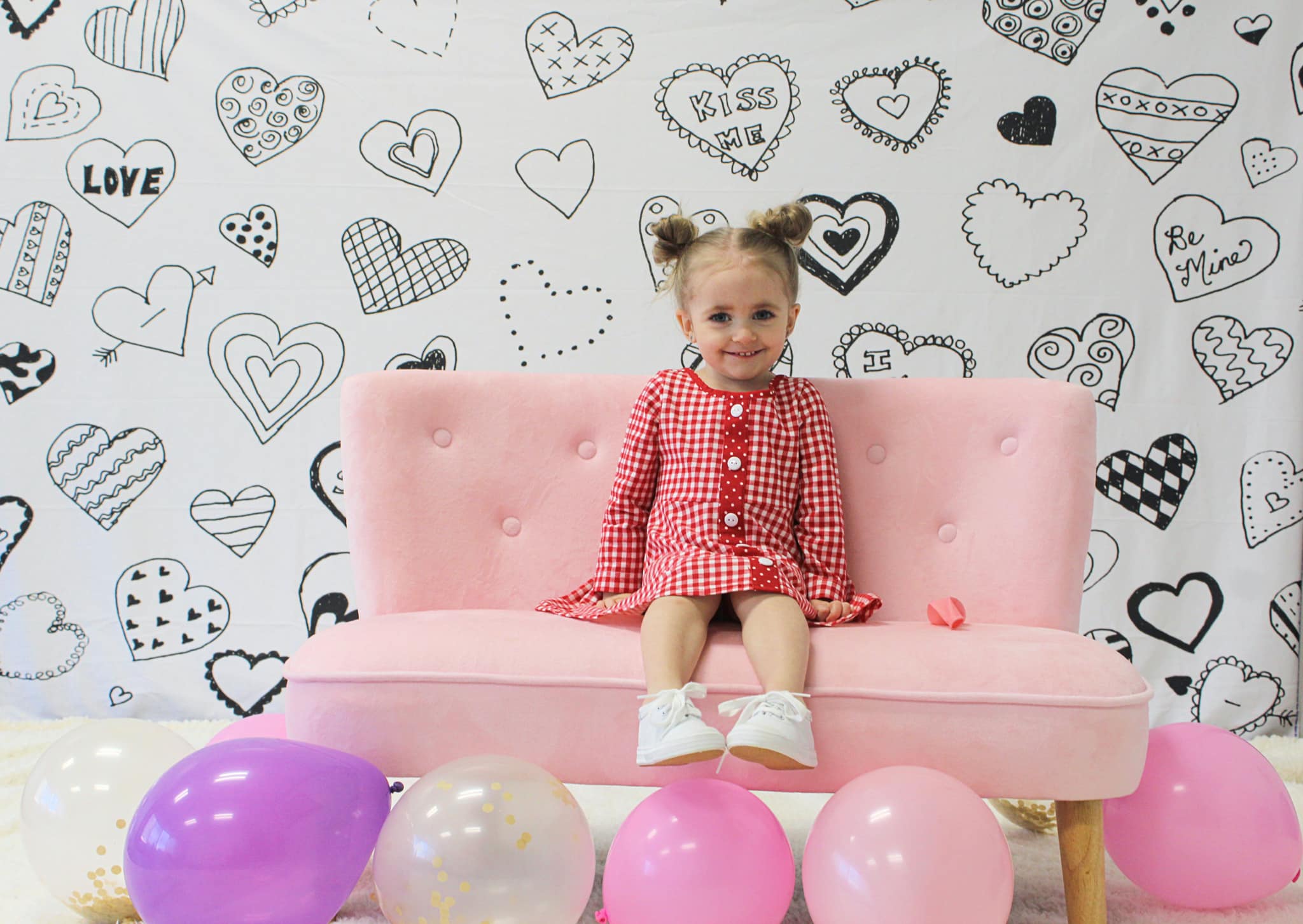 Kate Valentine's Doodles Backdrop Designed By Mandy Ringe Photography - Kate Backdrop