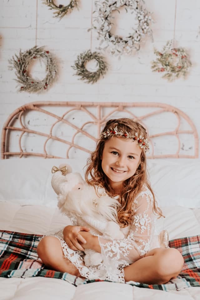 Kate Christmas Wreath Backdrop Boho Headboard Designed by Mandy Ringe Photography - Kate Backdrop