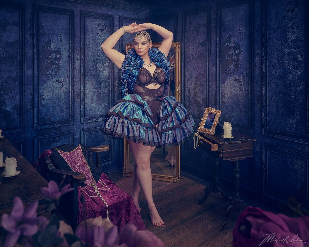 Kate Retro Wall Backdrop Old Blue Designed by Chain Photography - Kate Backdrop