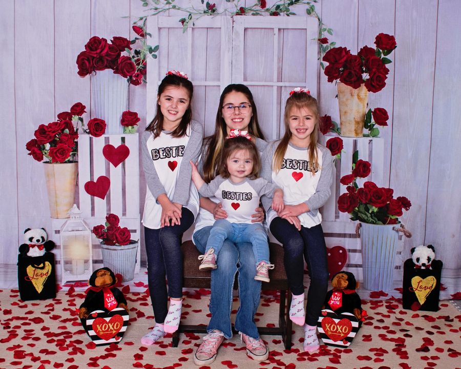 Kate Valentine's Day Backdrop White Wooden House Designed by Emetselch - Kate Backdrop