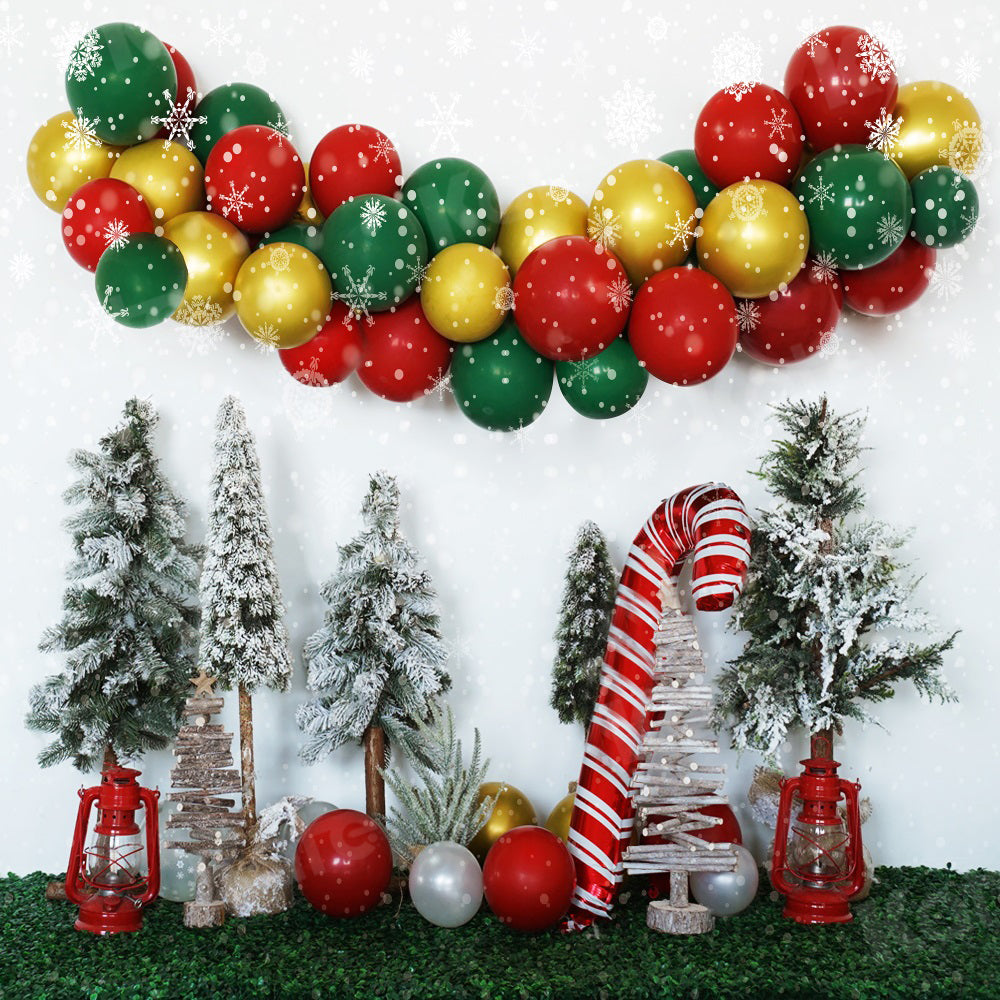 Fondo de Navidad con globos y árbol de Navidad para fotografía