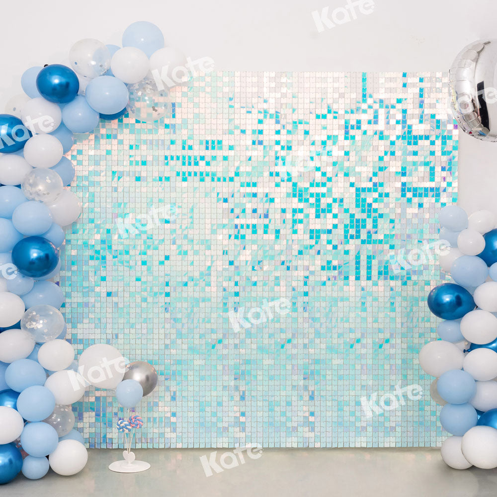 Fondo de cumpleaños azul con globos de fiesta impresos brillantes diseñado por Emetselch.
