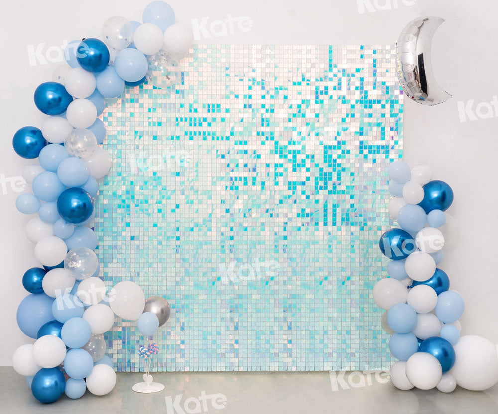 Fondo de cumpleaños azul con globos de fiesta impresos brillantes diseñado por Emetselch.