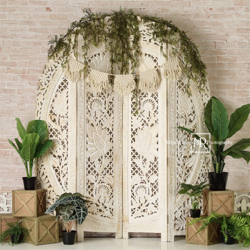 Biombo boho con plantas y fondo de follaje diseñado por Mandy Ringe Fotografía