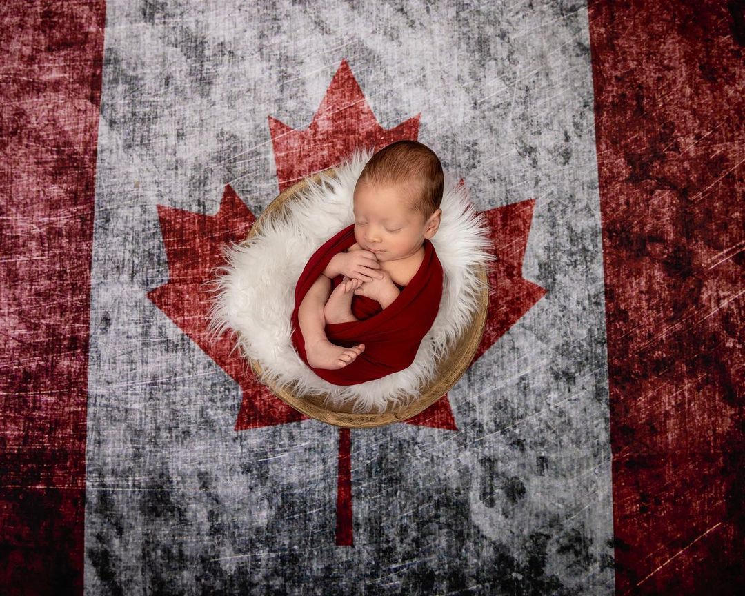 Kate Vintage Faded Flag Canada Day Backdrop for Photography - Kate Backdrop