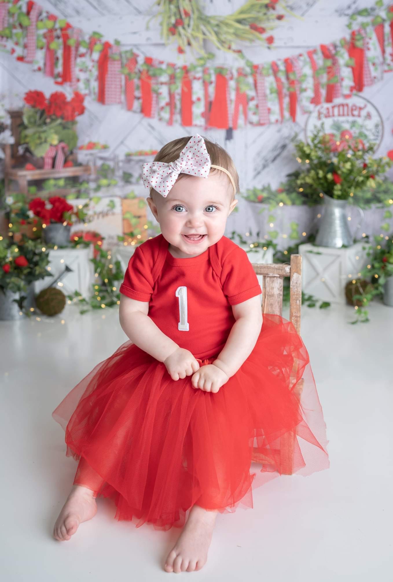 Kate Summer Strawberry White Wooden Board With Banners Backdrop - Kate Backdrop