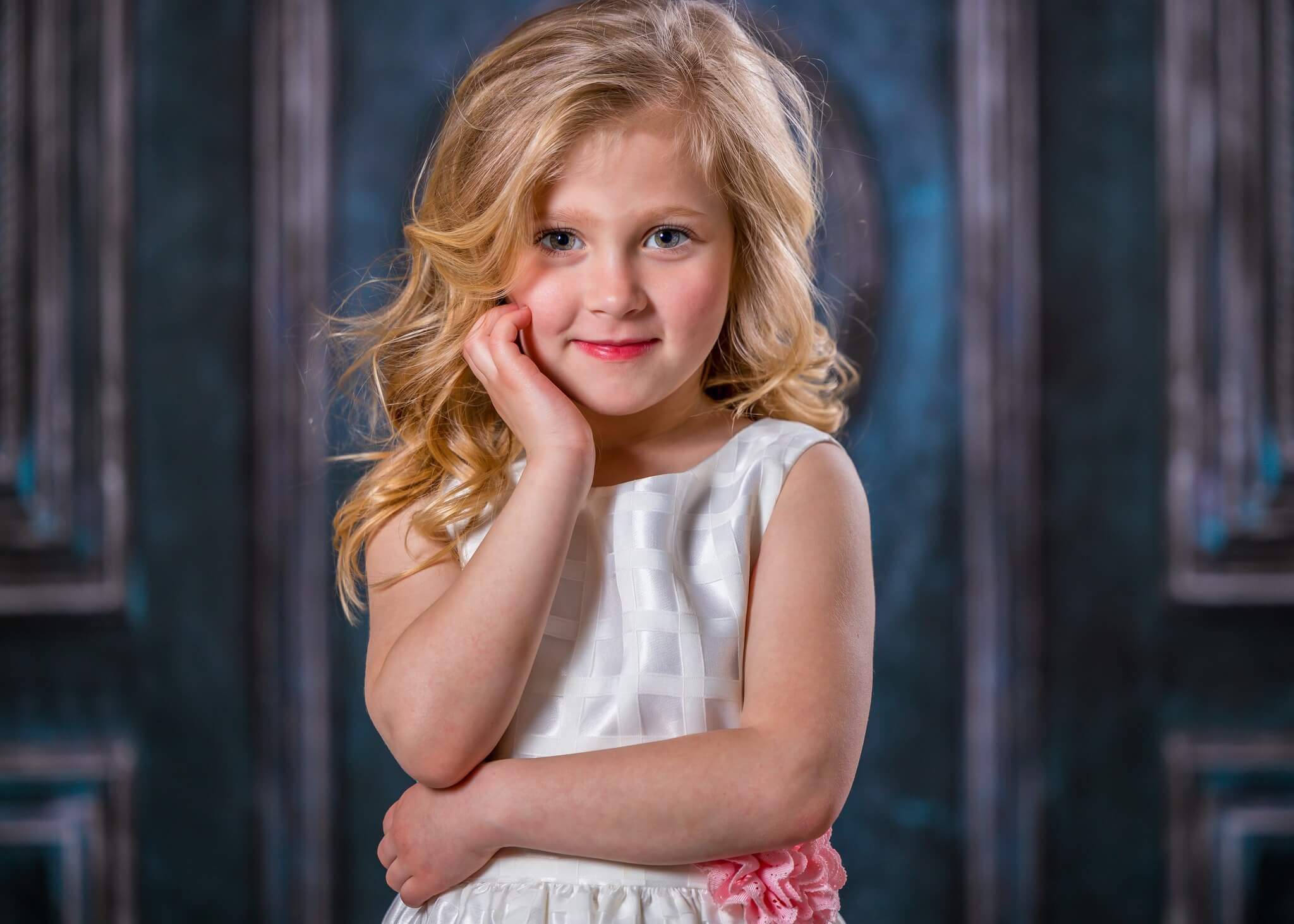 Kate Retro Deep Blue Wall Door Photography Backdrops Wedding - Kate Backdrop