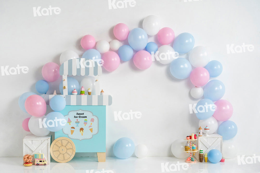 Kate Ice Cream Party Backdrop Balloon Designed by Uta Mueller Photography