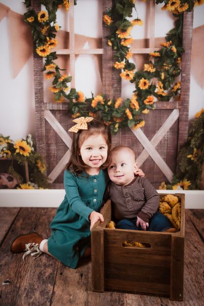 Kate Spring Sunflower Barn Door Decoration Backdrop Designed by Megan Leigh Photography - Kate Backdrop