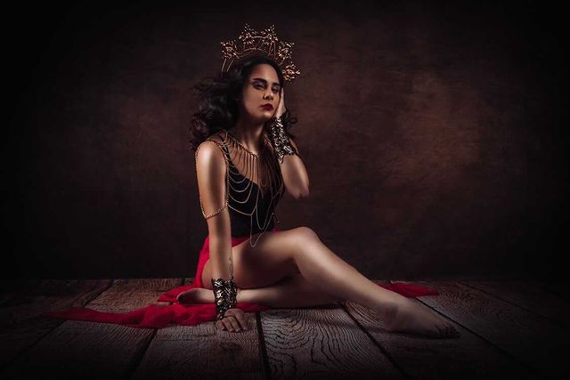 Kate Old Master Brown Backdrop + Dark Wood Rubber Floor Mat - Kate Backdrop