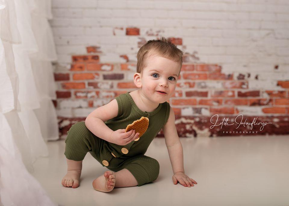 Katebackdrop鎷㈡綖Kate Shabby White and Red Brick Backdrop Designed By Mandy Ringe Photography