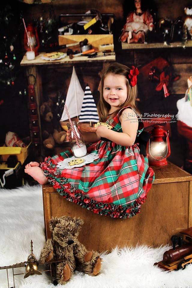 Katebackdrop鎷㈡綖Kate Christmas Santas Workshop Backdrop designed by Arica Kirby