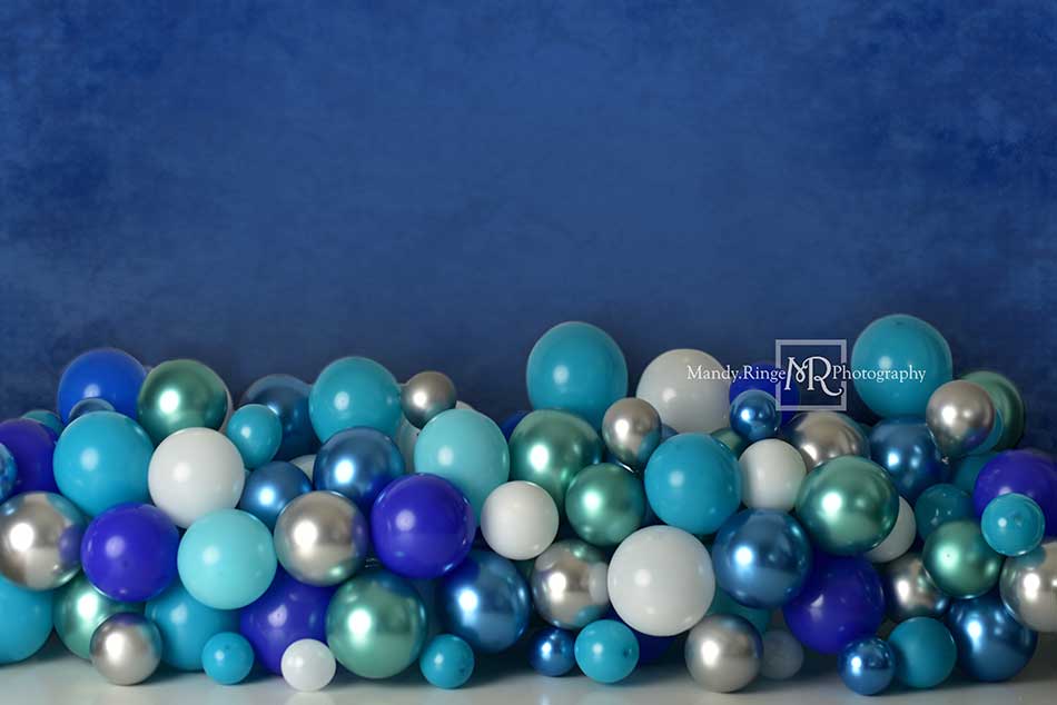 Kate Cake Smash Backdrop Blue Balloon Designed by Mandy Ringe Photography - Kate Backdrop