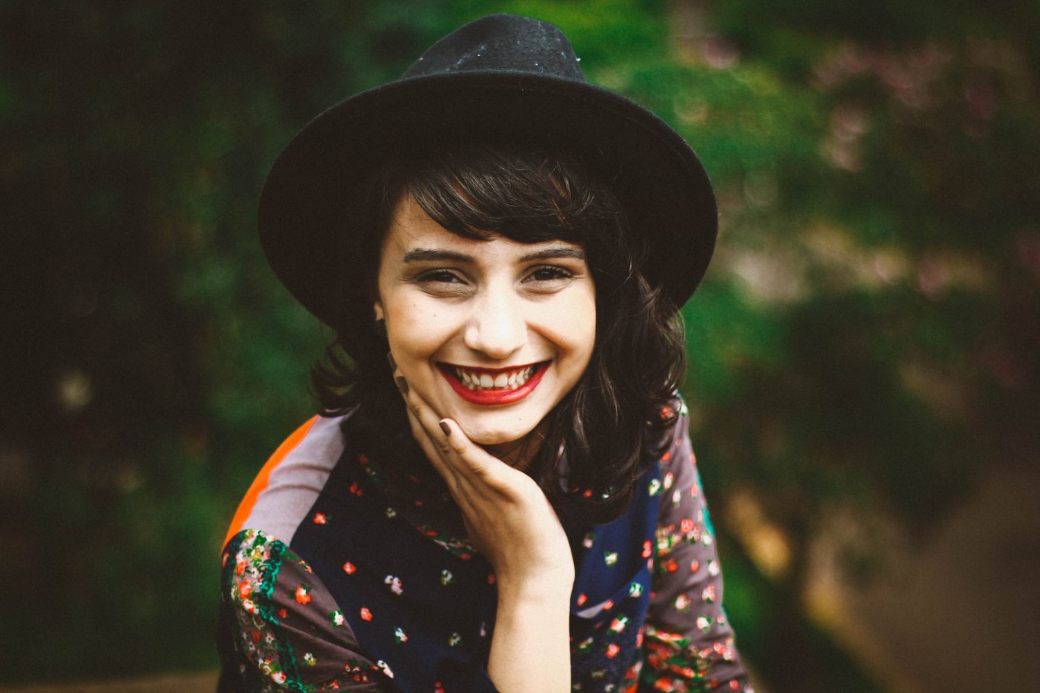 natural smiling female portrait Photo by Allef Vinicius on Unsplash