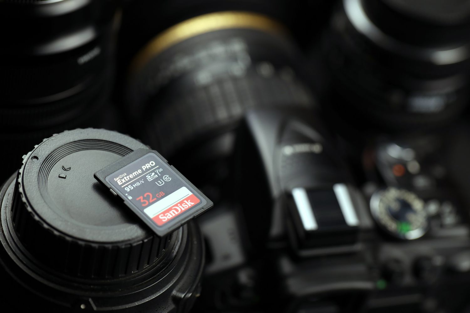 memory card of camera Photo by Mehaniq on shutterstock