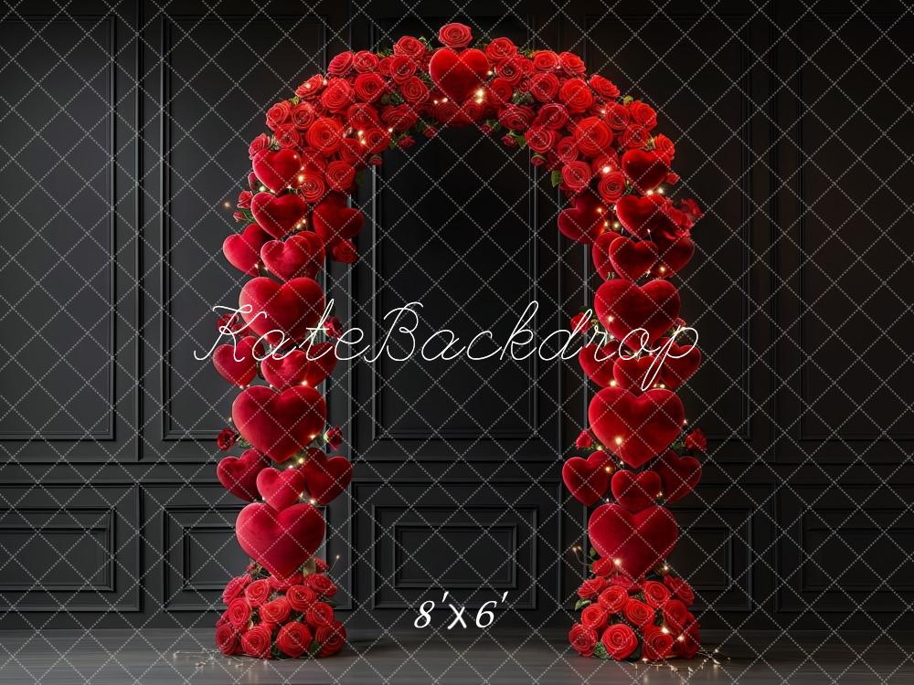 Backdrop a arco a cuore con rose rosse valentini