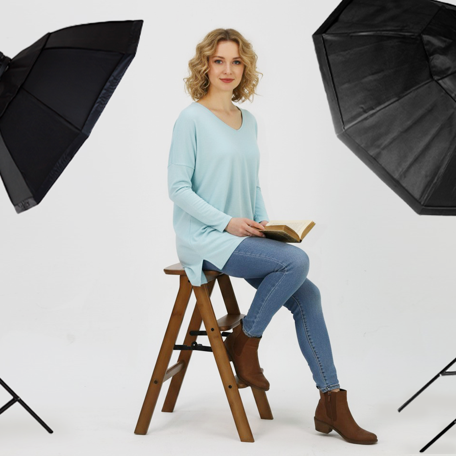 Kate Foldable Ladder Stool Photography Props