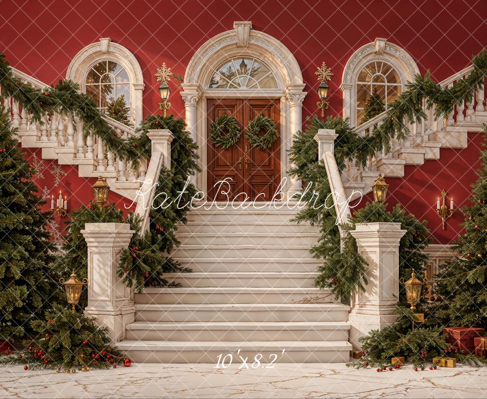 Fondo de Escaleras en Cascada de Navidad en Mansion Roja con Guirnaldas y Árboles Diseñado por Emetselch