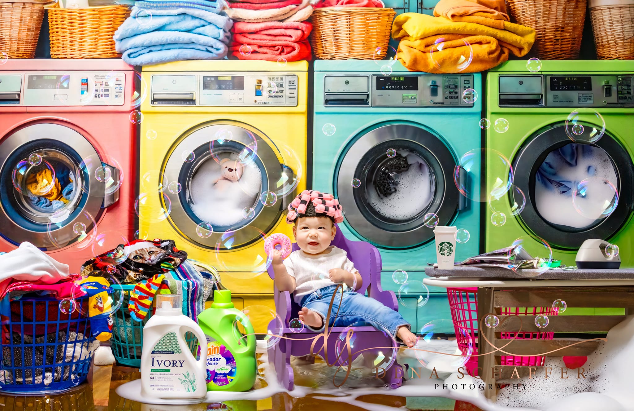 Wasdag Kleurrijke Wasmachine Lentedecor Ontworpen door Chain Photography