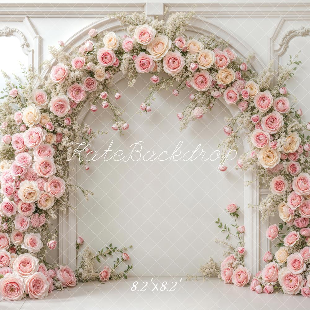 Arco Romantico di Fiori Rose Rosa Sfondo Bianco Designed by Emetselch