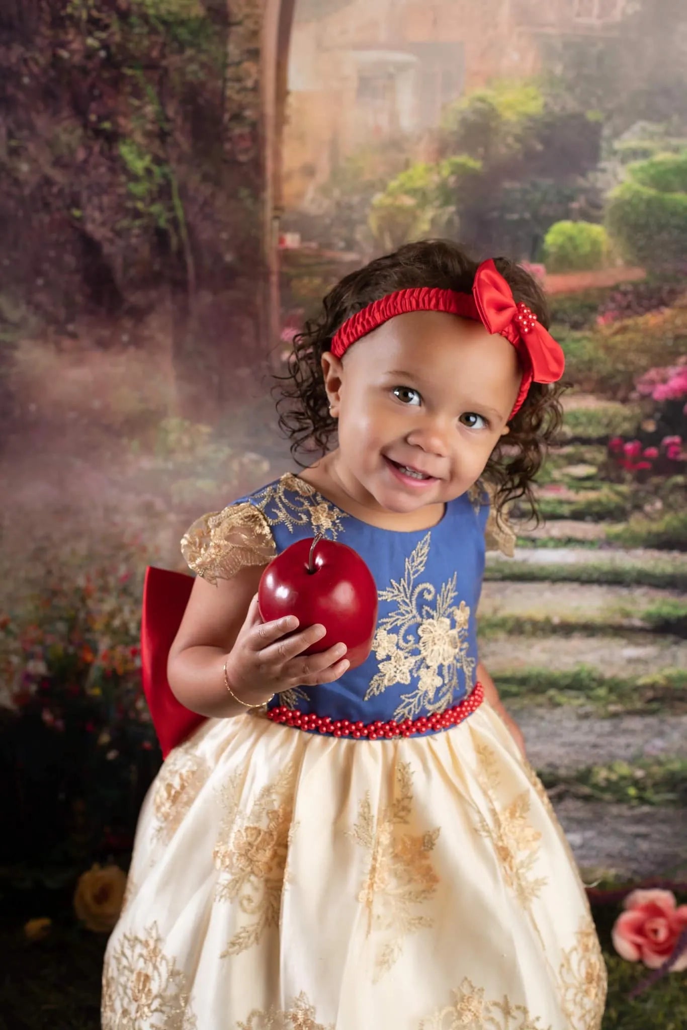 Sfondo per fotografia Castello Giardino Magico dei Fiori Primaverili