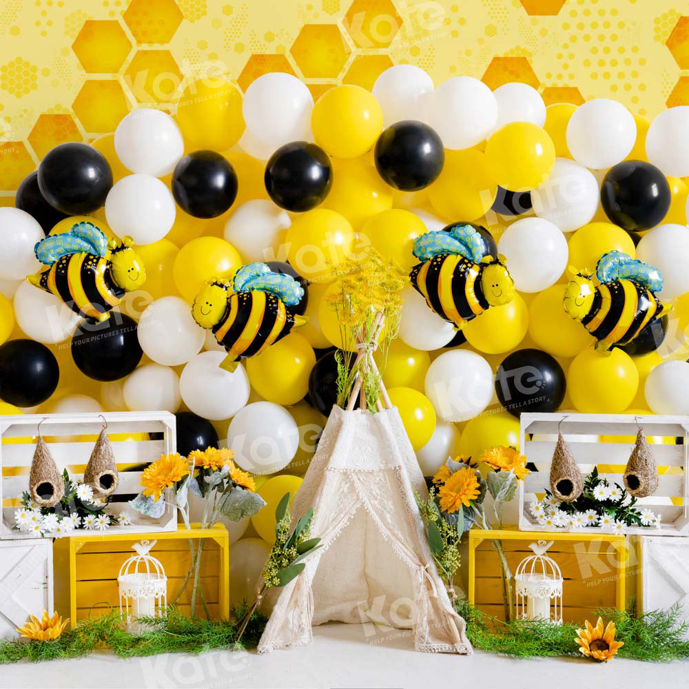 RTS Kate Summer Bee Tent Backdrop Designed by Emetselch