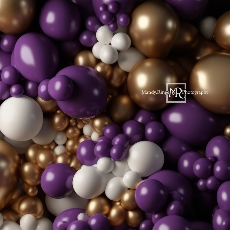 Paarse Gouden Witte Ballonnenmuurachtergrond Ontworpen door Mandy Ringe Fotografie