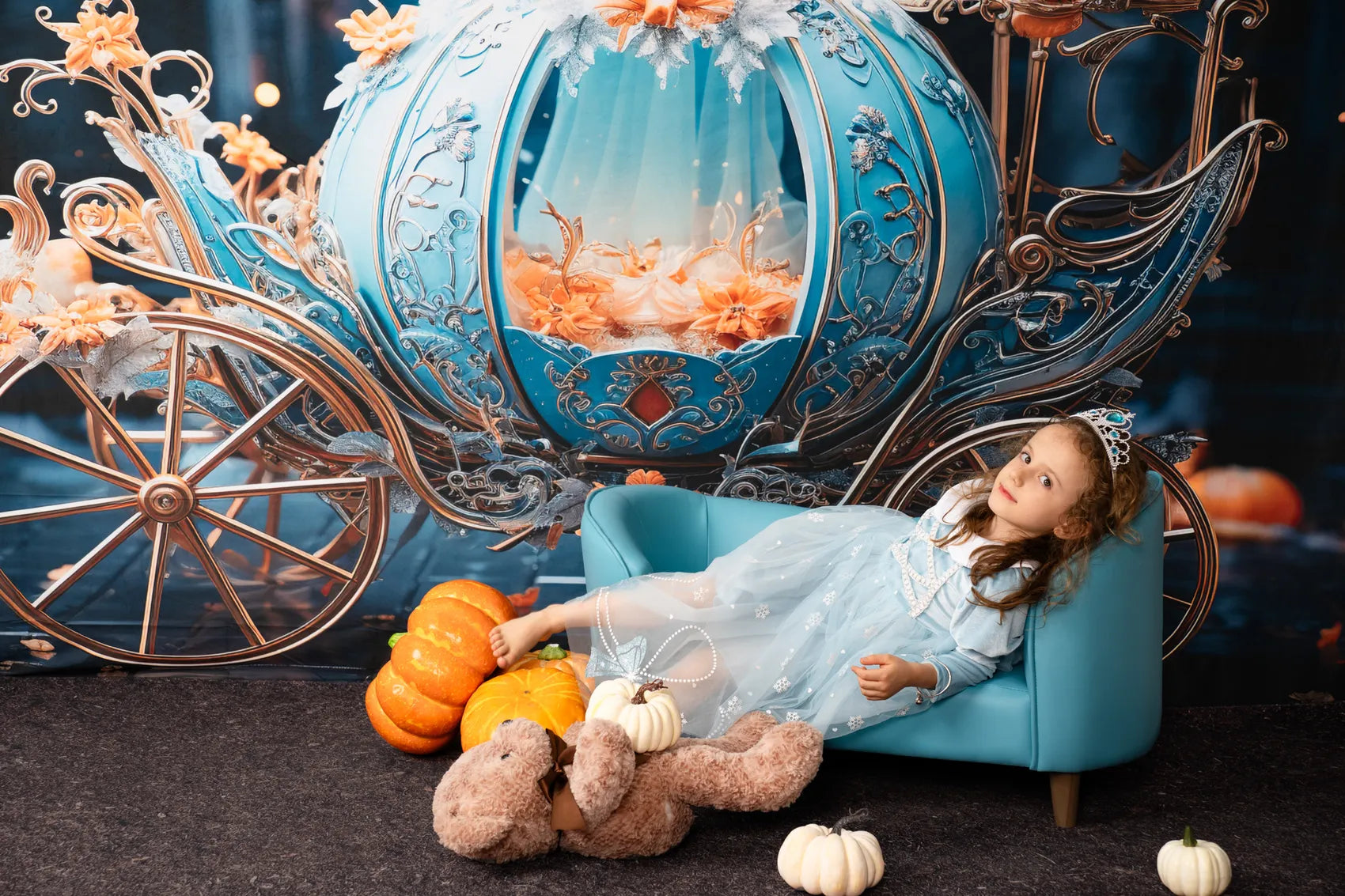 Kate Blue Pumpkin Car In Night Backdrop Designed by Chain Photography