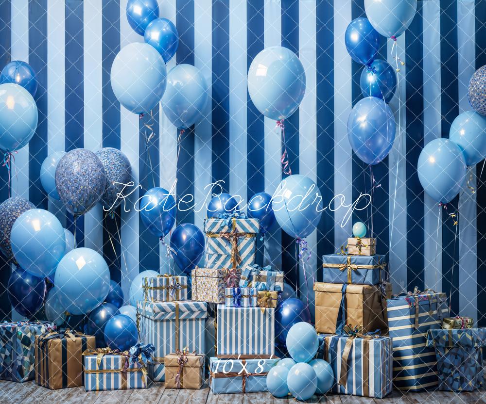 Blauwe ballonnen cadeau Taart Smash achtergrond ontworpen door Emetselch