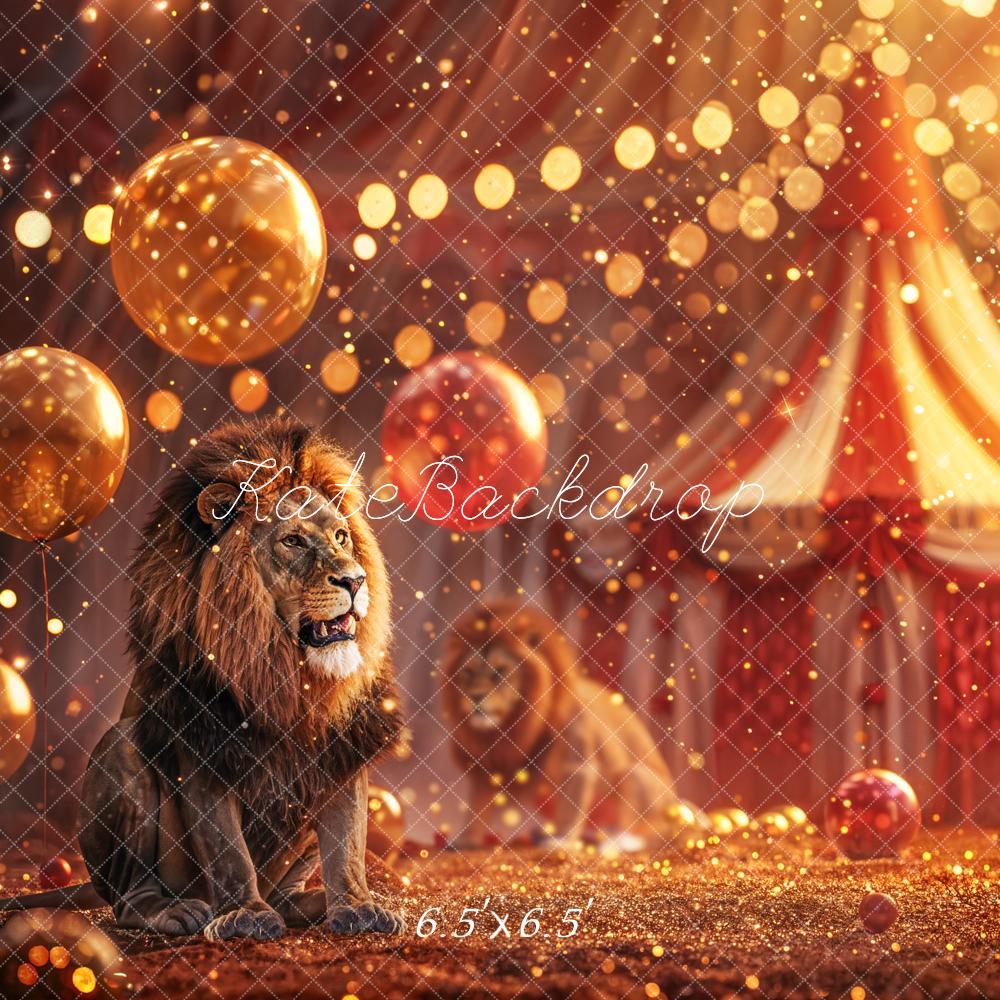 Noche de verano dorada con globos rojos de bokeh, luz de circo de león en el fondo diseñado por Chain Photography