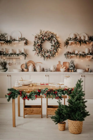 Kerstkeuken Witte Kasten met Led Licht Strip Foto Achtergrond Designed by Emetselch