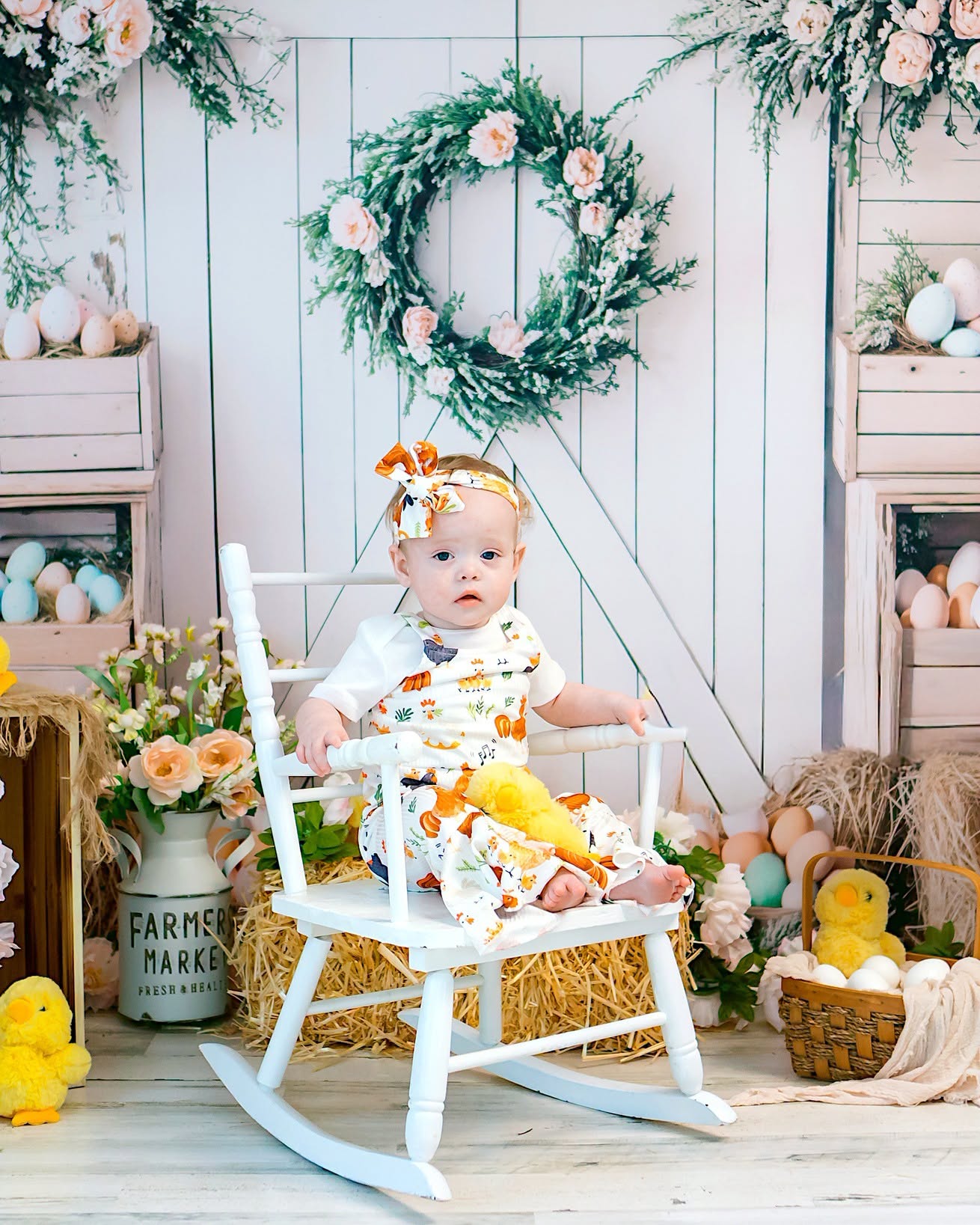 Easter Floral Egg Farmhouse Foto Achtergrond Designed by Emetselch