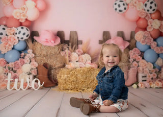 Jarige Jaarlijkse Western Cowgirl Bloemen Roze Foto Achtergrond Designed by Patty Roberts