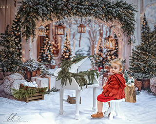 Ghirlanda ad arco di Natale con sfondo di alberi di neve Designed by Emetselch