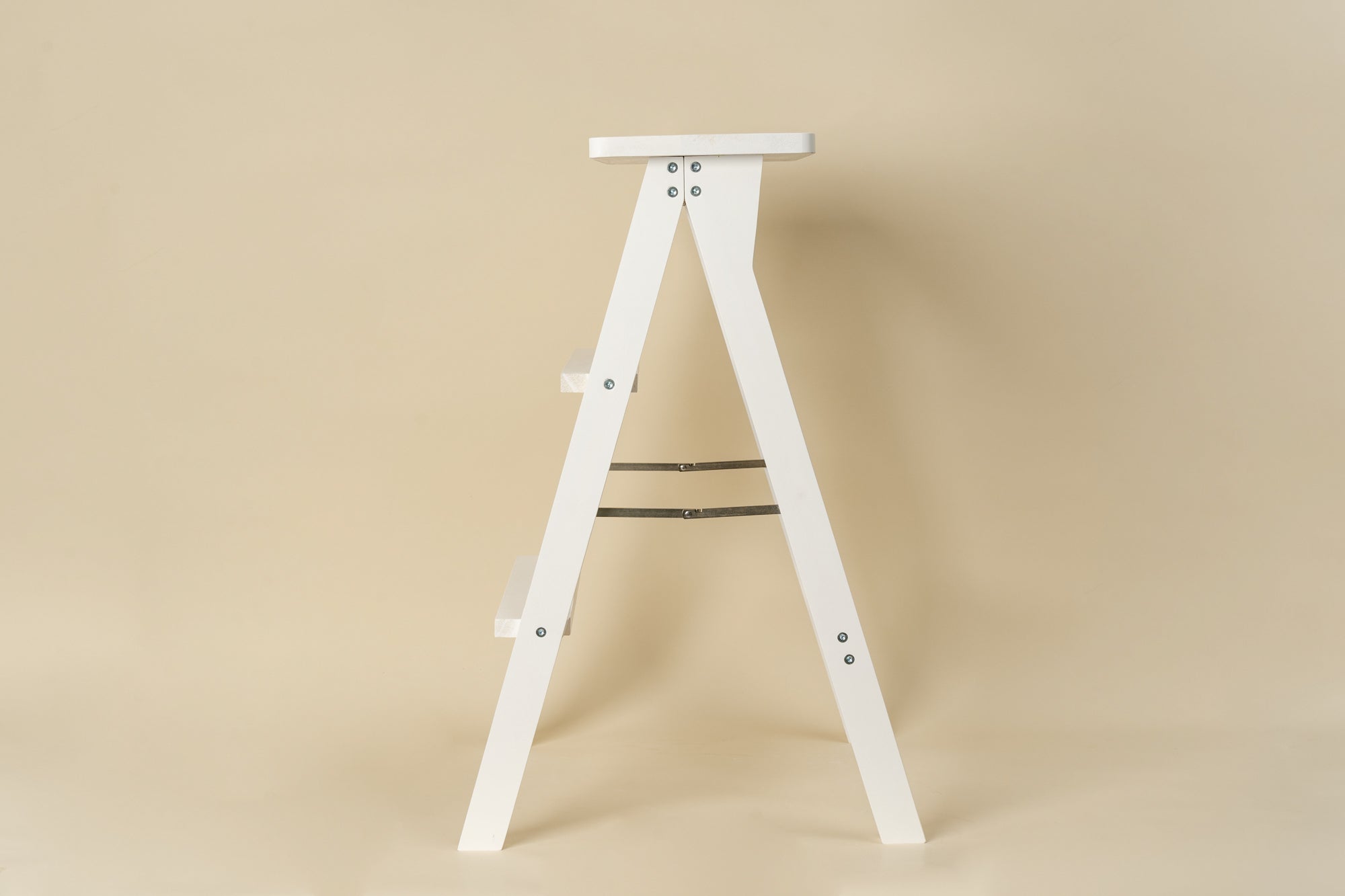 Kate White Wooden Ladder Photography Props
