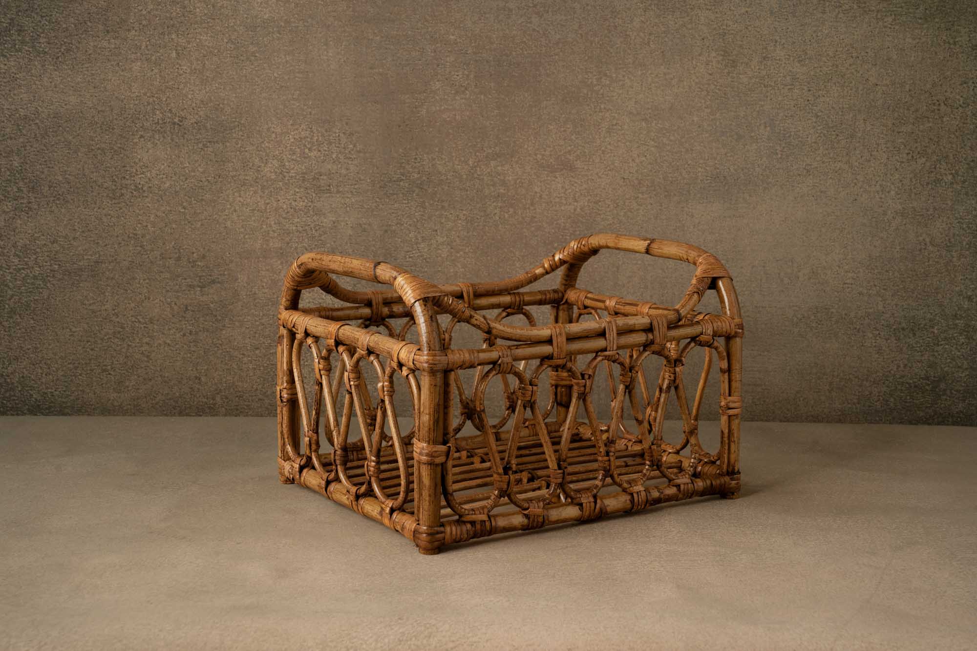 RTS Kate Bamboo Square Woven Basket Newborn Bed Props US ONLY
