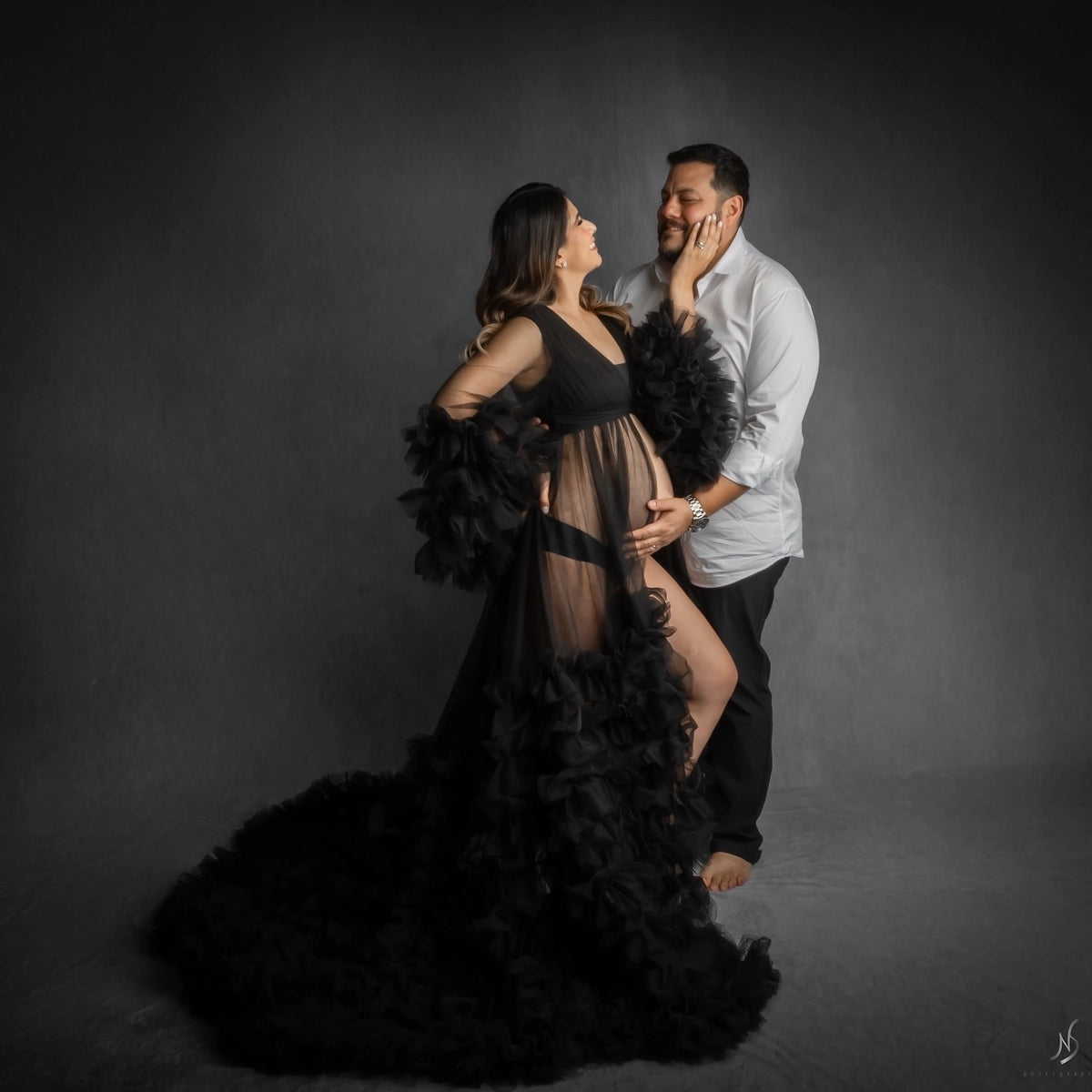 Kate Mesh V-neck Trailing Mid Sleeve Custom Maternity Photoshoot Gowns