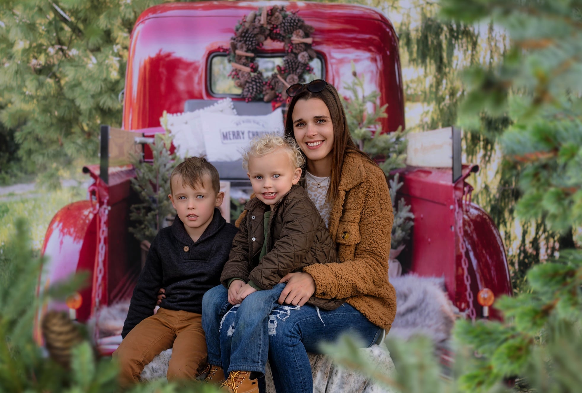 Kate 7x5ft Red Christmas Truck Backdrop for Photography (only ship to Canada)