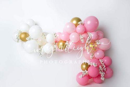Katebackdrop鎷㈡綖Kate Children Pink Balloons Garland Birthday Backdrop Designed by Megan Leigh Photography