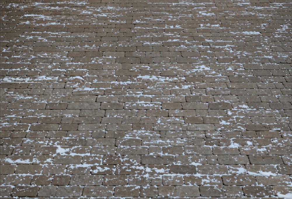 Kate Winter Dark Gray Snowy Brick Road Rubber Floor Mat