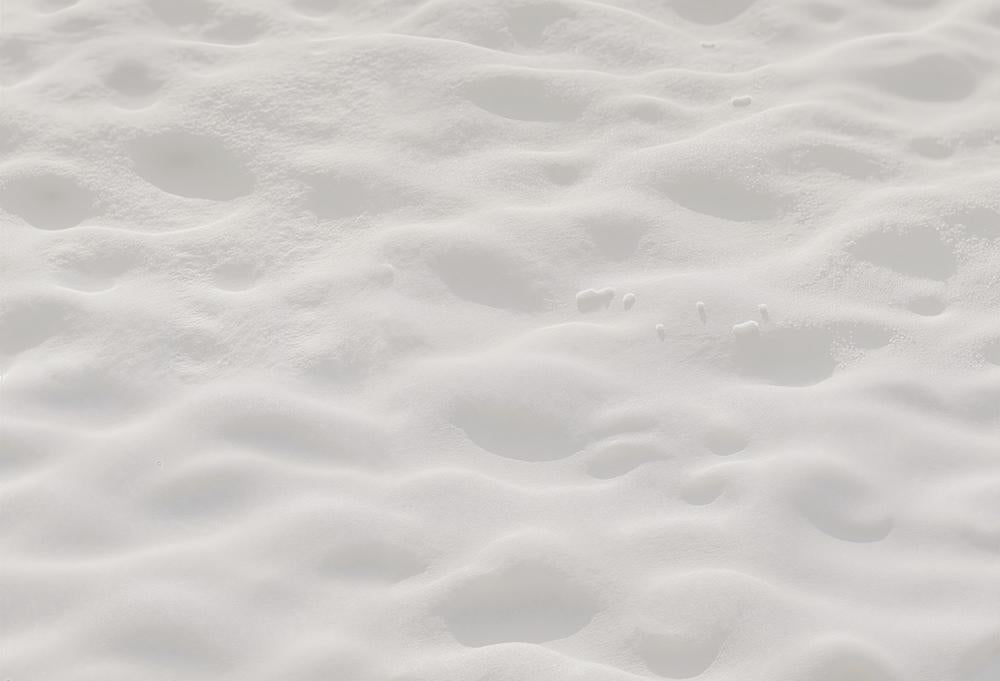Kate Winter Soft White Powdery Snow Rubber Floor Mat