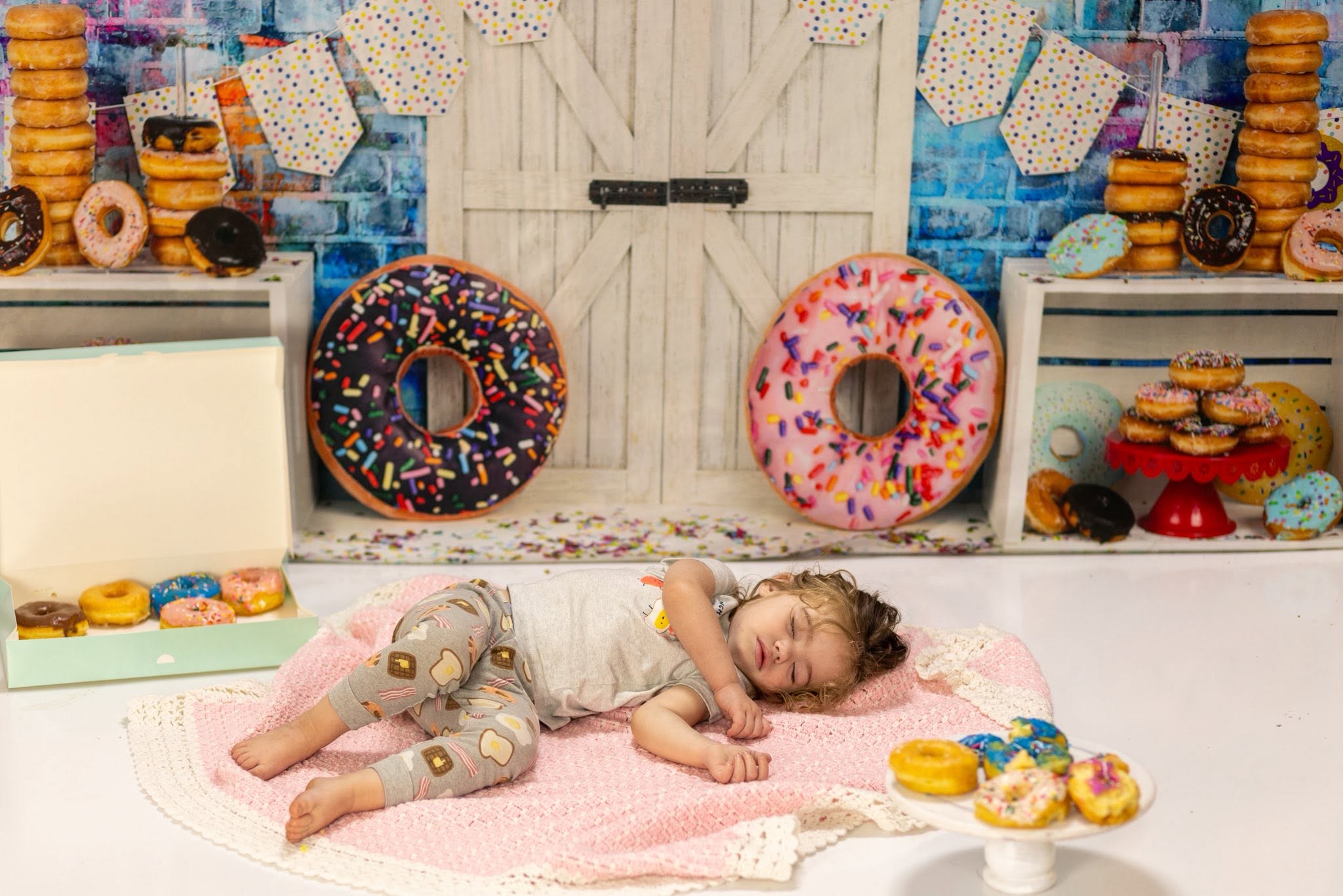 Kate Donut Banner White Door Children Printed Backdrop