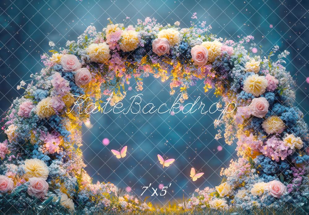 Arco di Fiori Fiabesco con Farfalle Sfondo Designed by Mini MakeBelieve