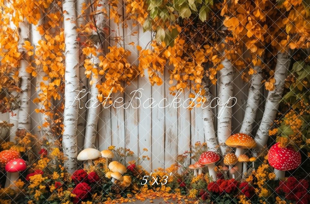 Fondo de árboles de abeto en otoño con setas diseñado por Patty Roberts