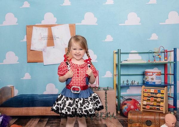 Kate Toy Room With Bed Children Backdrop for Photography Designed by Erin Larkins