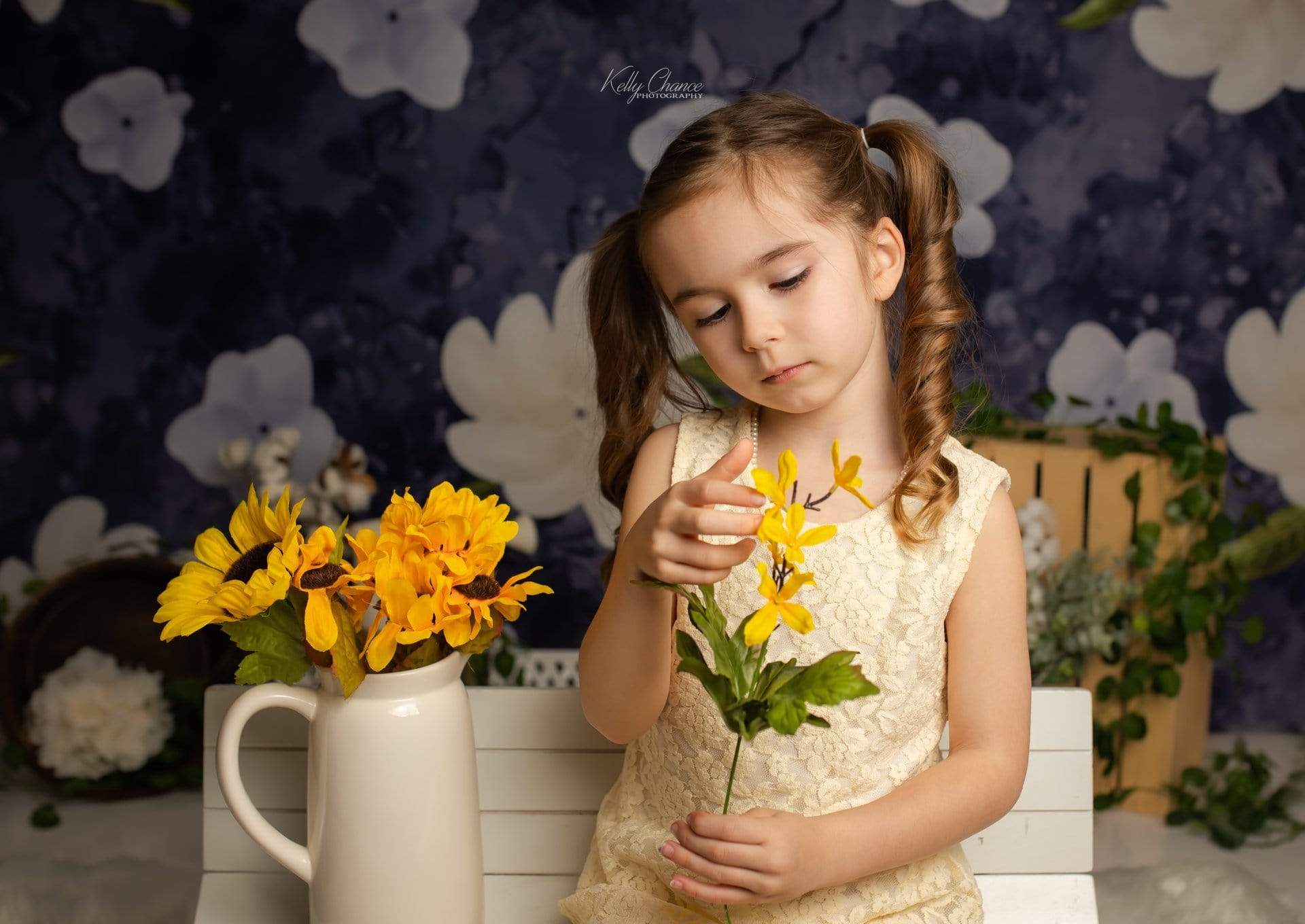 Katebackdrop鎷㈡綖Kate Navy Floral Spring Backdrop Designed by Megan Leigh Photography