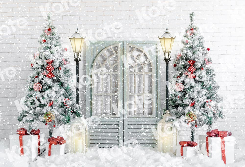 Kate Christmas Backdrop Door Tree Designed by Uta Mueller Photography