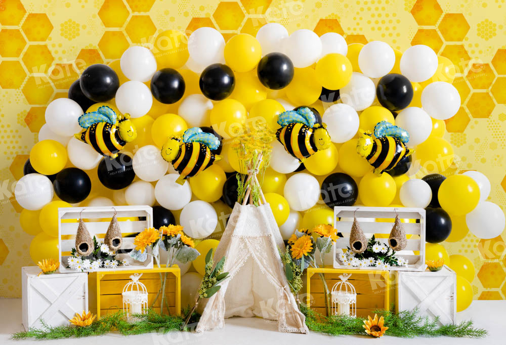 Kate Summer Bee Tent Backdrop Designed by Emetselch