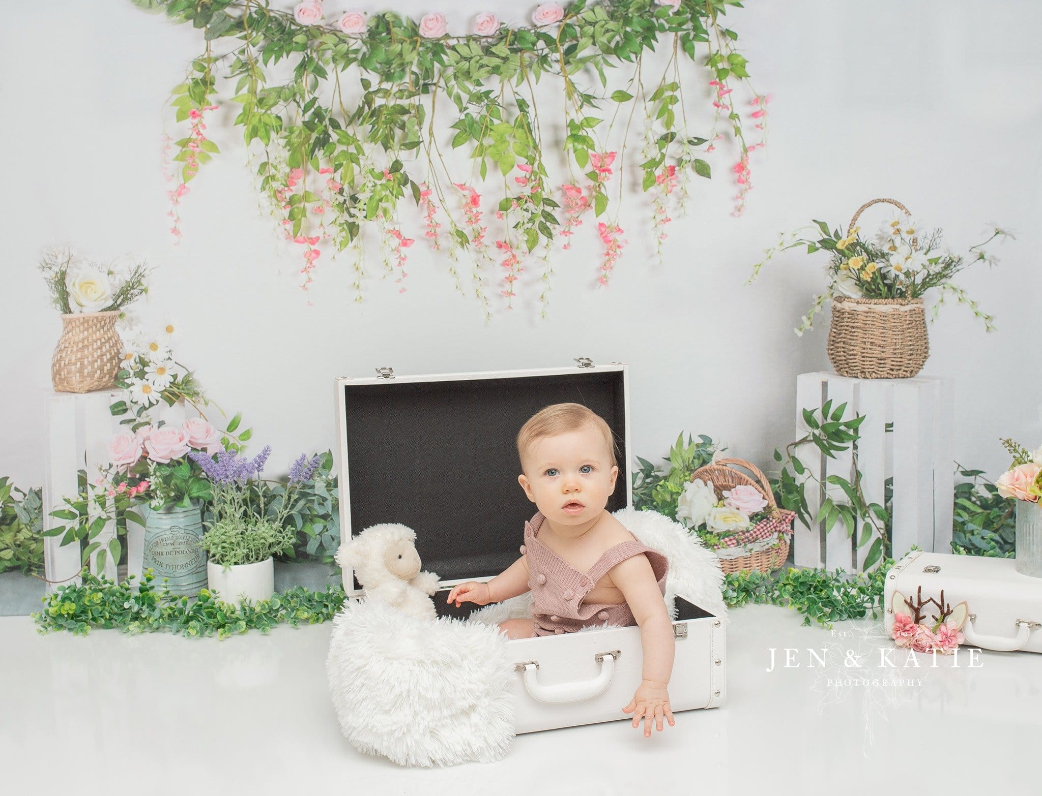 Kate Macrame Floral Spring Backdrop Designed by Jia Chan Photography - Kate Backdrop